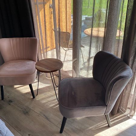'T Heidepaleis Bed and Breakfast Garderen Eksteriør billede