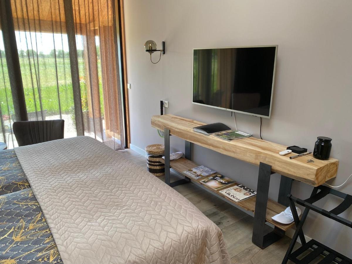 'T Heidepaleis Bed and Breakfast Garderen Eksteriør billede