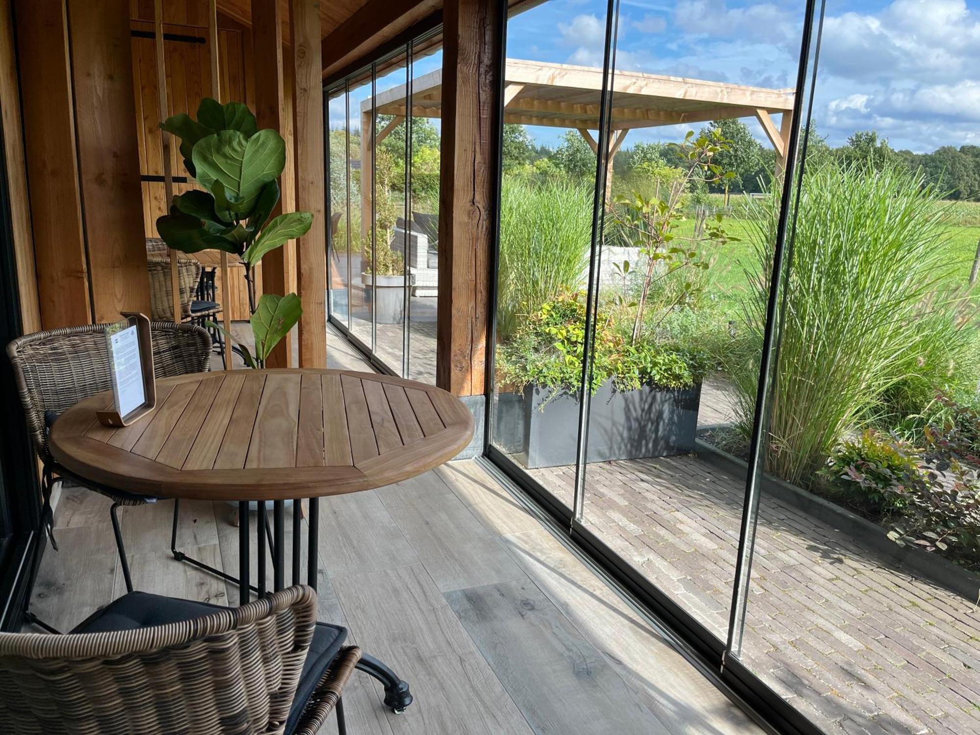 'T Heidepaleis Bed and Breakfast Garderen Eksteriør billede